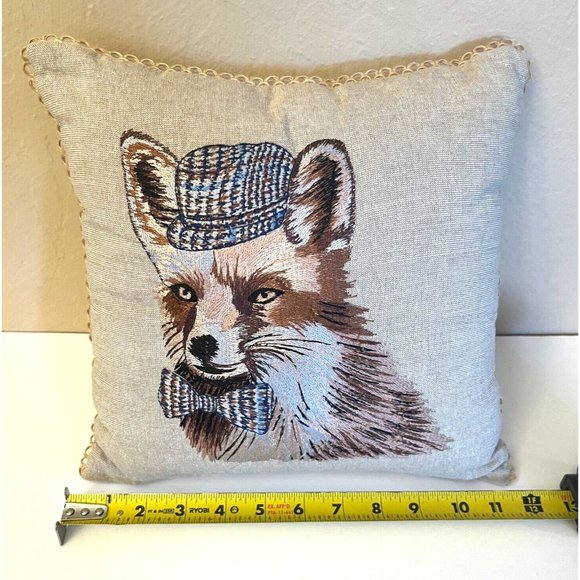Pier 1 Accent Toss Pillow Embroidered Fox with Hat & Bowtie Neat Retro Art Rare - Picture 4 of 10